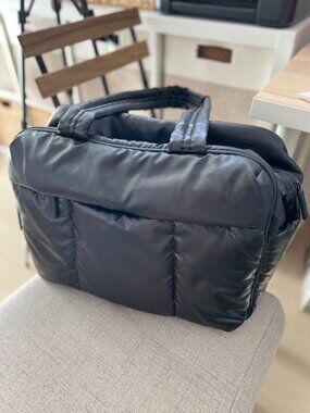 CALPAK Luka Duffel – Glazed Black | Lightweight Quilted Travel & Everyday Bag